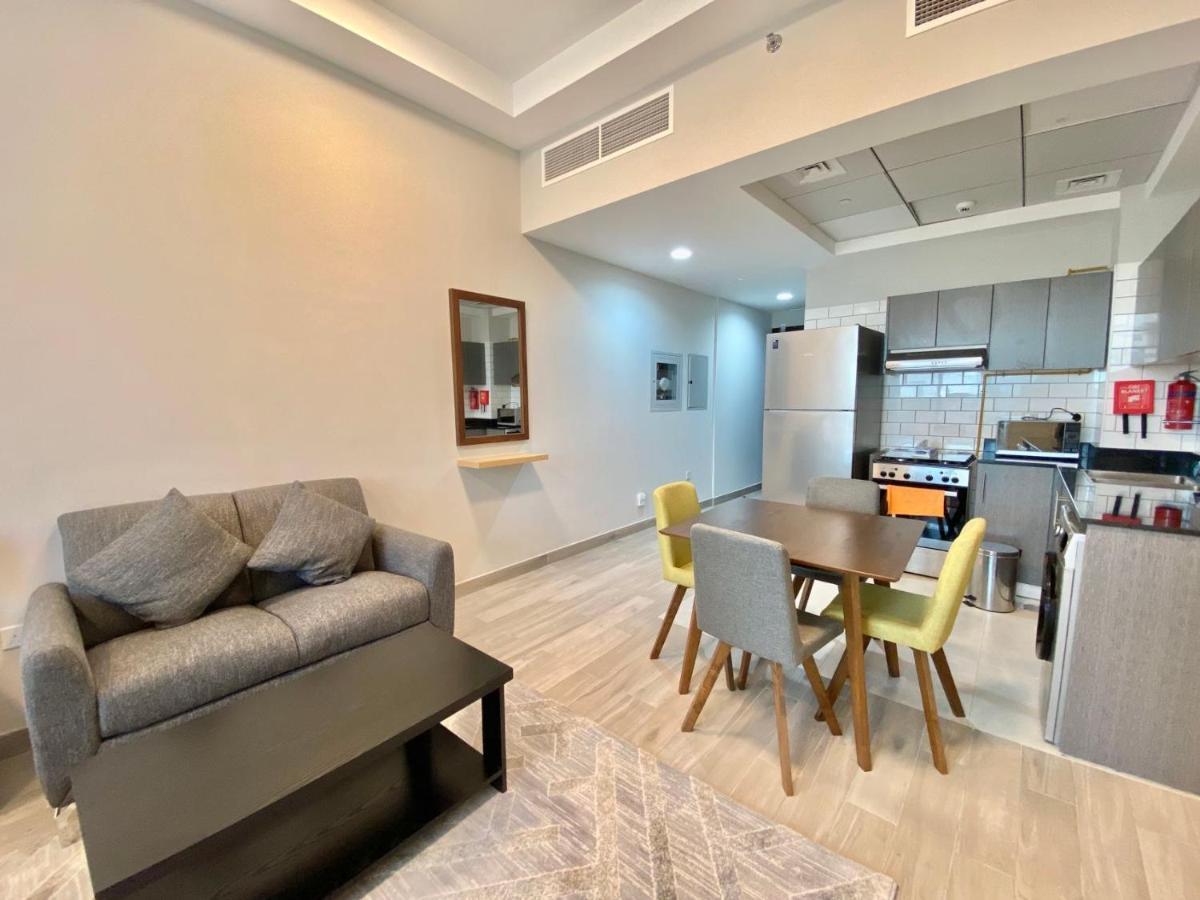 Penrose Place Dubai JVC Bagian luar foto